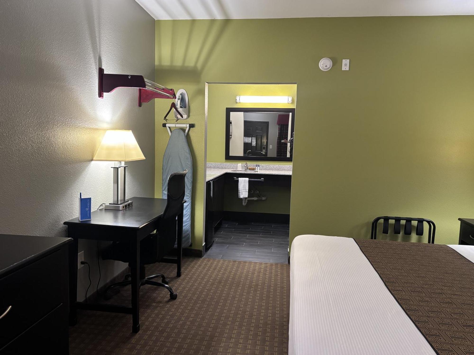 Dilley Rodeway Inn מראה חיצוני תמונה